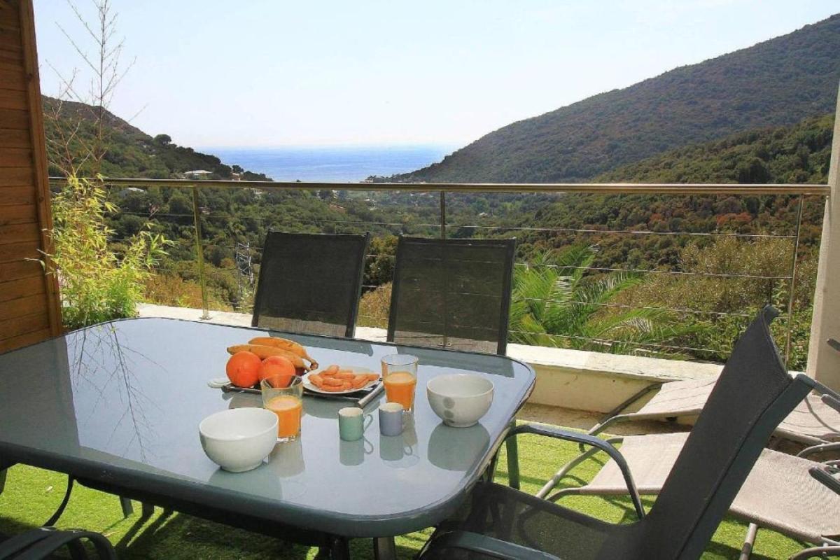 Cap Corse Uribellinu 2 Formule Petit Dejeuner * Santa-Maria-di-Lota